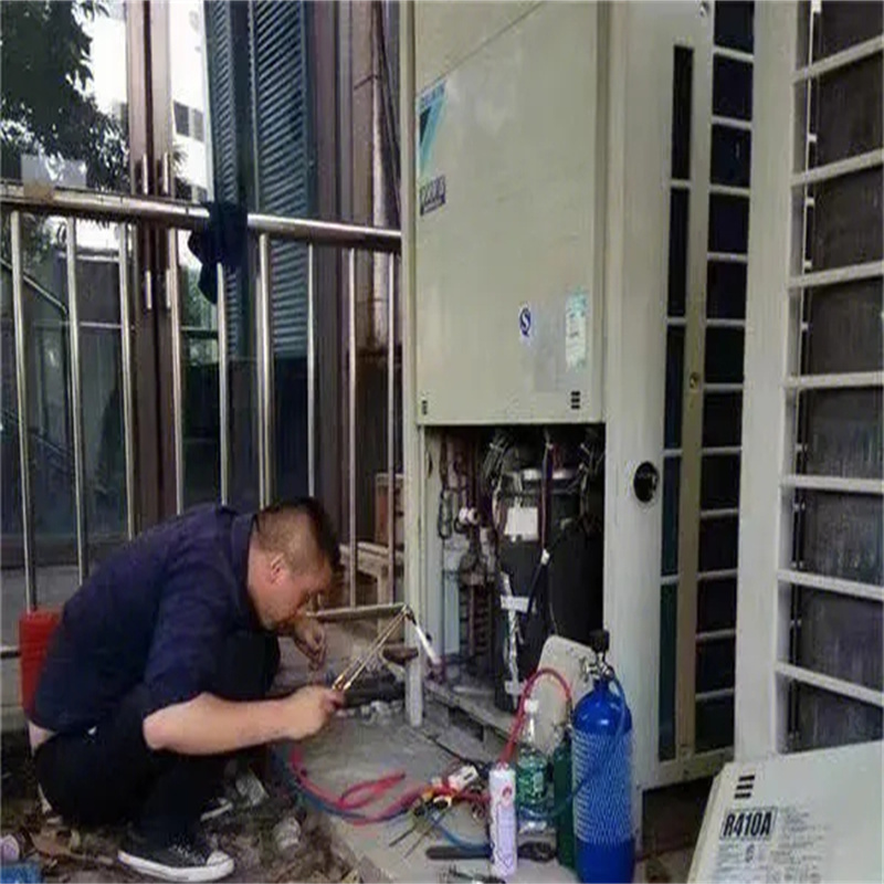 深圳宝安石岩学校修柜机空调维修服务